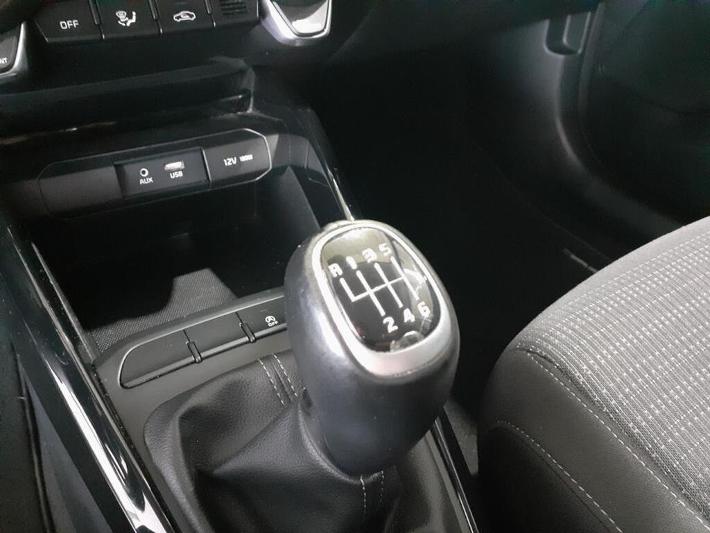 Kia Stonic 1.0 T-GDi 88kW (120CV) Drive 20