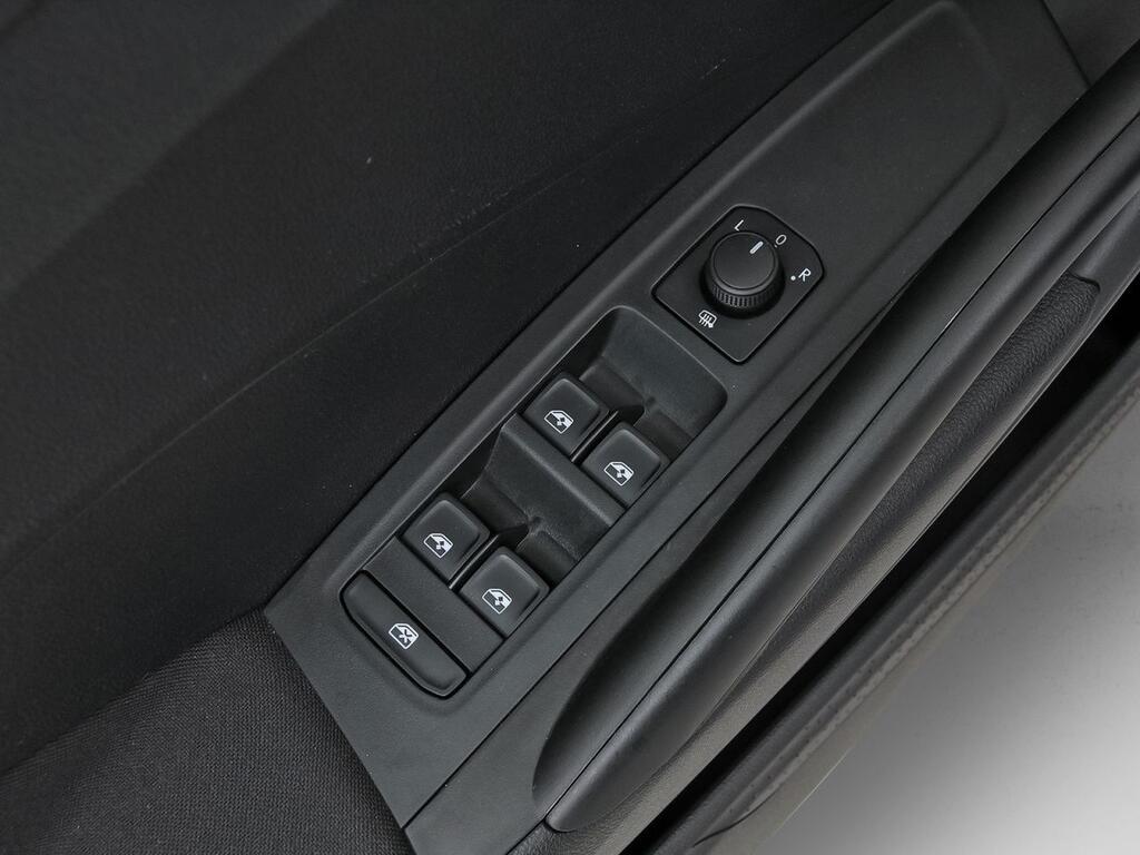 Skoda Fabia 1.0 TSI 70KW (95CV) Selection 10