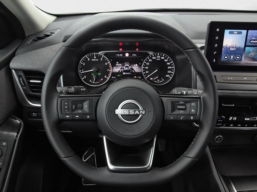 Nissan Qashqai DIG-T 103kW (140CV) mHEV 4x2 Acenta 19