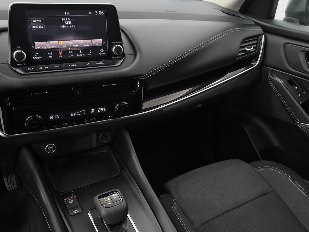 Nissan Qashqai DIG-T 116kW Xtronic N-Style 11