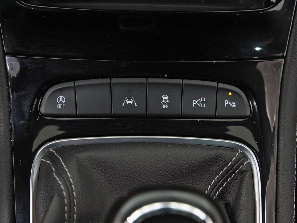 Opel Astra 1.2T SHR 107kW (145CV) Ultimate 31