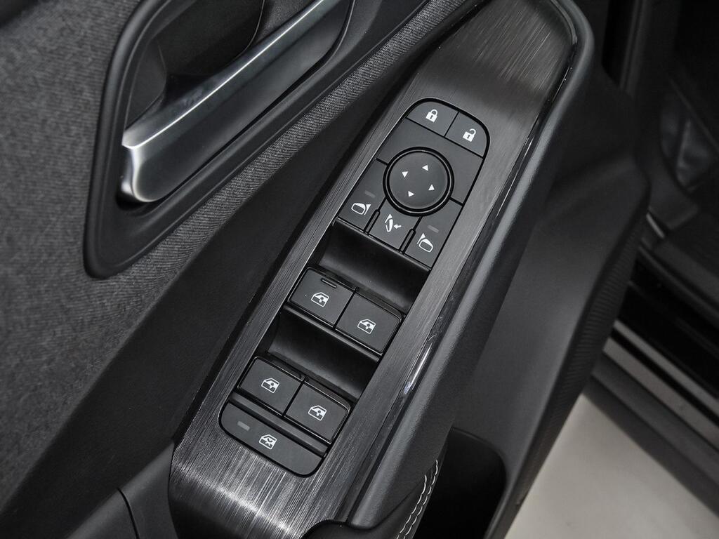 Nissan Qashqai DIG-T 103kW (140CV) mHEV 4x2 Acenta 12