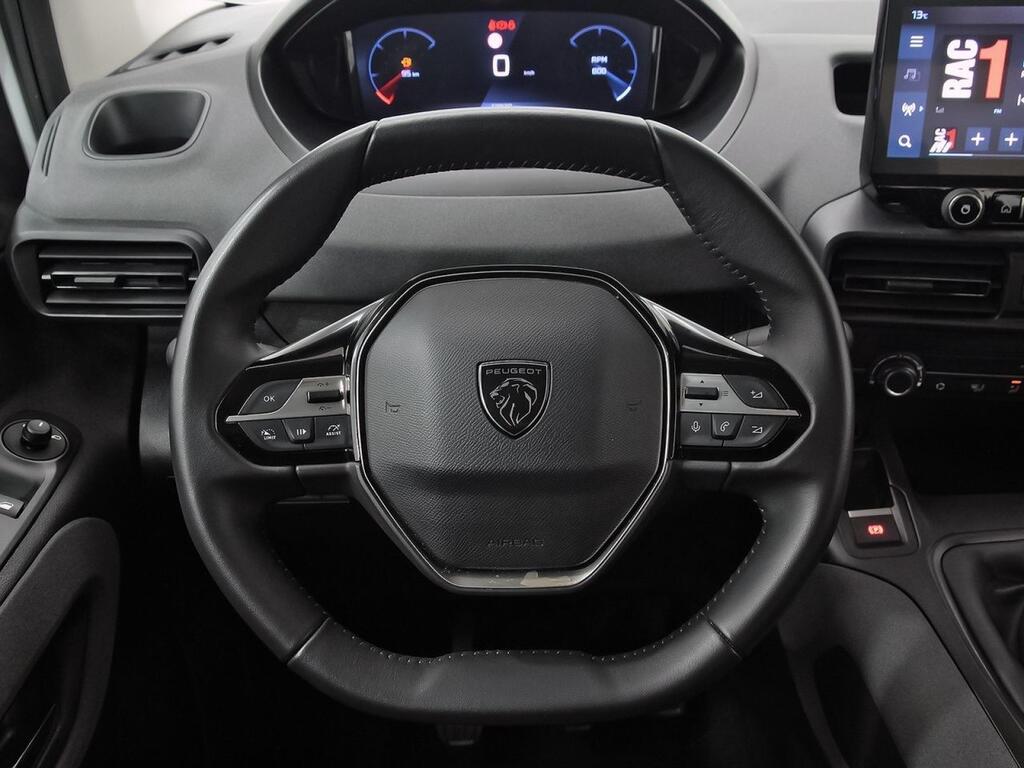 Peugeot Rifter Rifter Allure BlueHDi 100 21