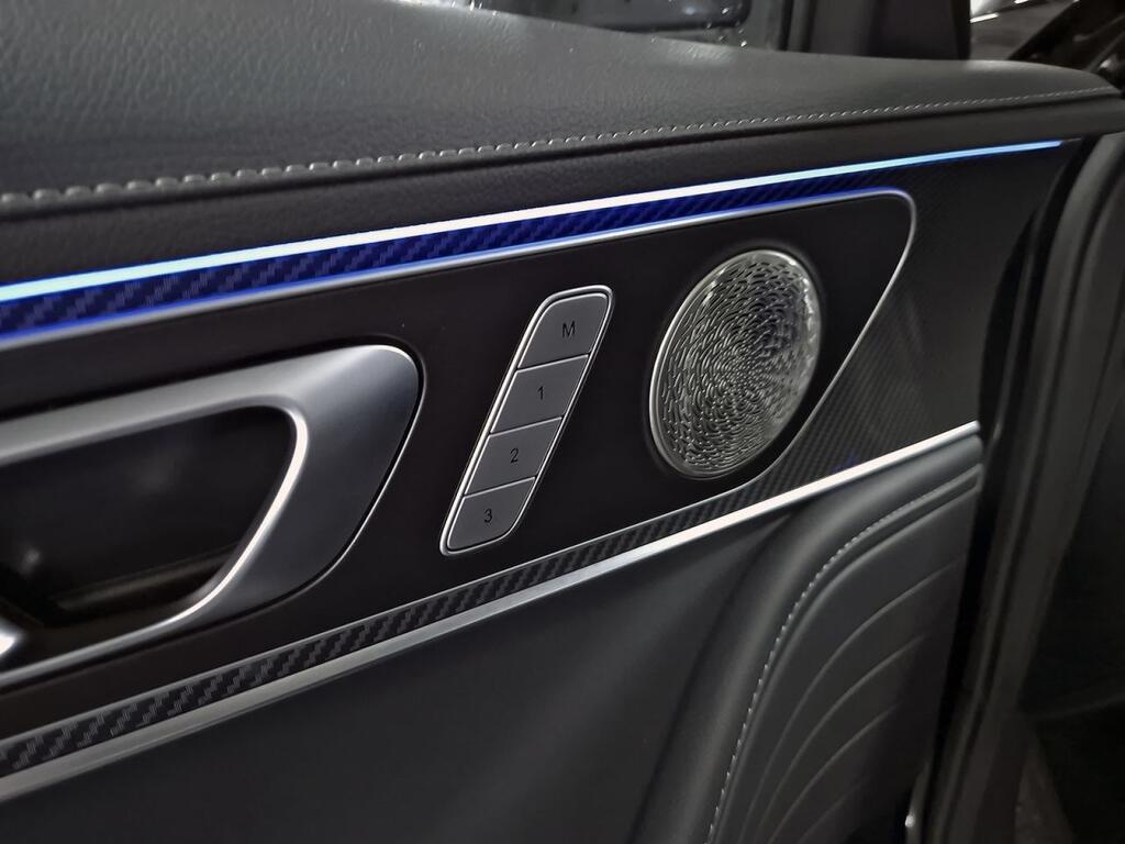 Ebro S700 1.5 TGDI PHEV Luxury E-CVT 12