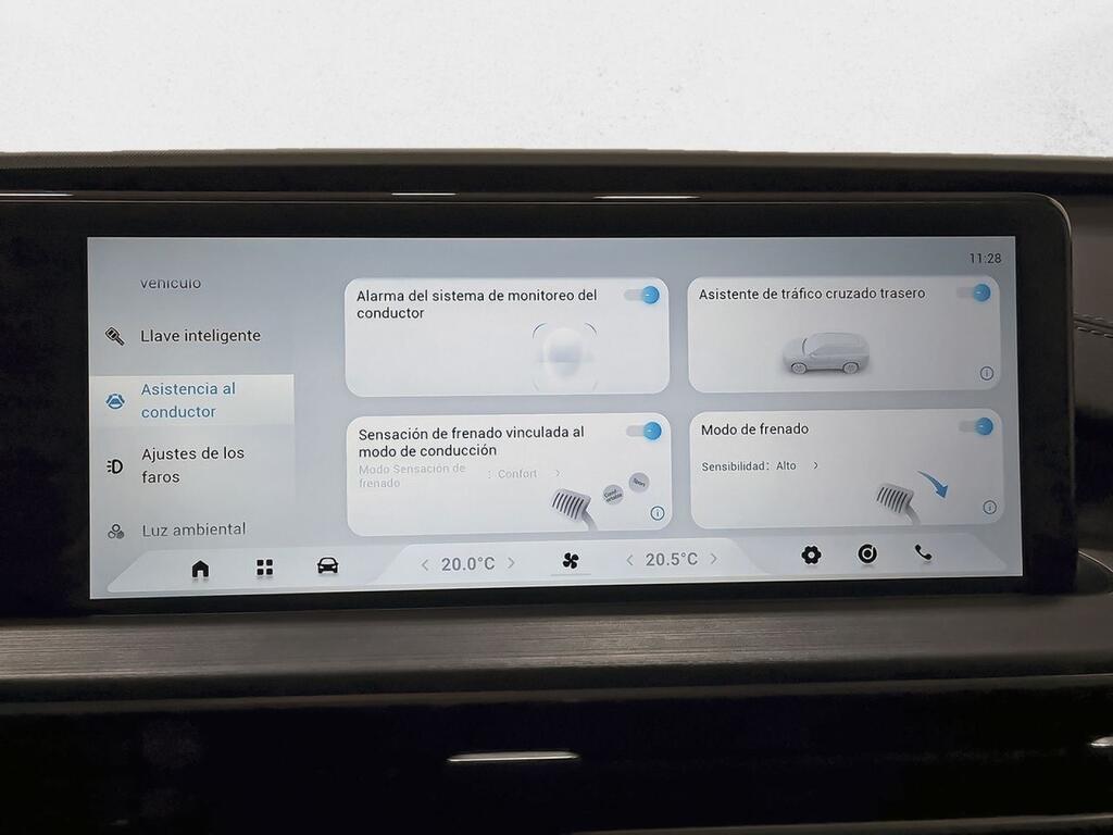 Ebro S400 1.5 DHE HEV Excellence CVT 28