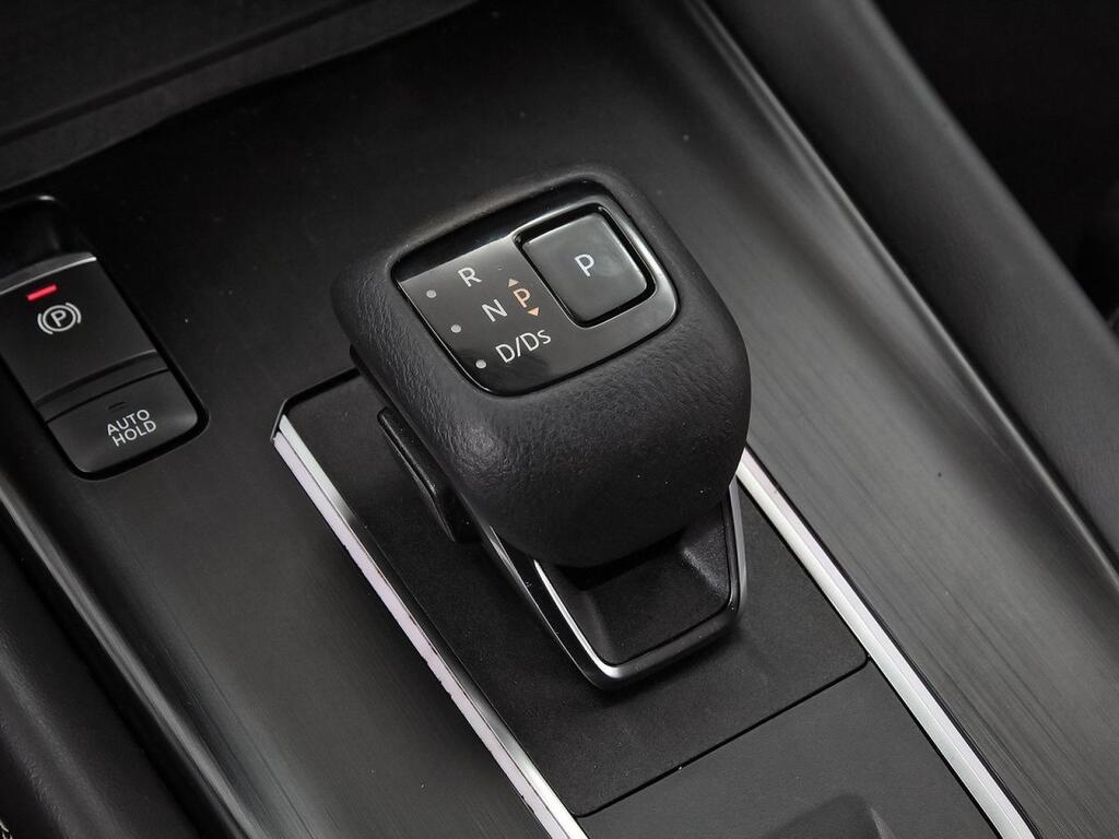 Nissan Qashqai DIG-T 116kW Xtronic N-Connecta 33