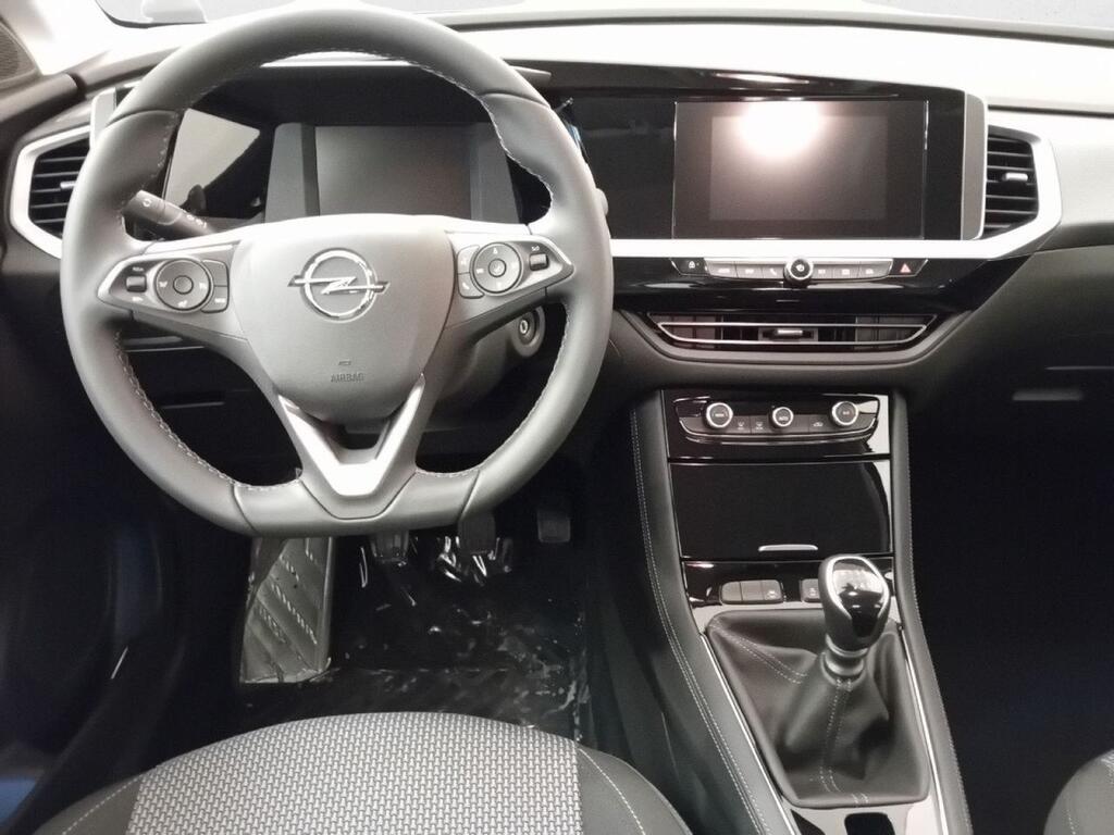 Opel Grandland 1.2 Turbo Business Edition 6