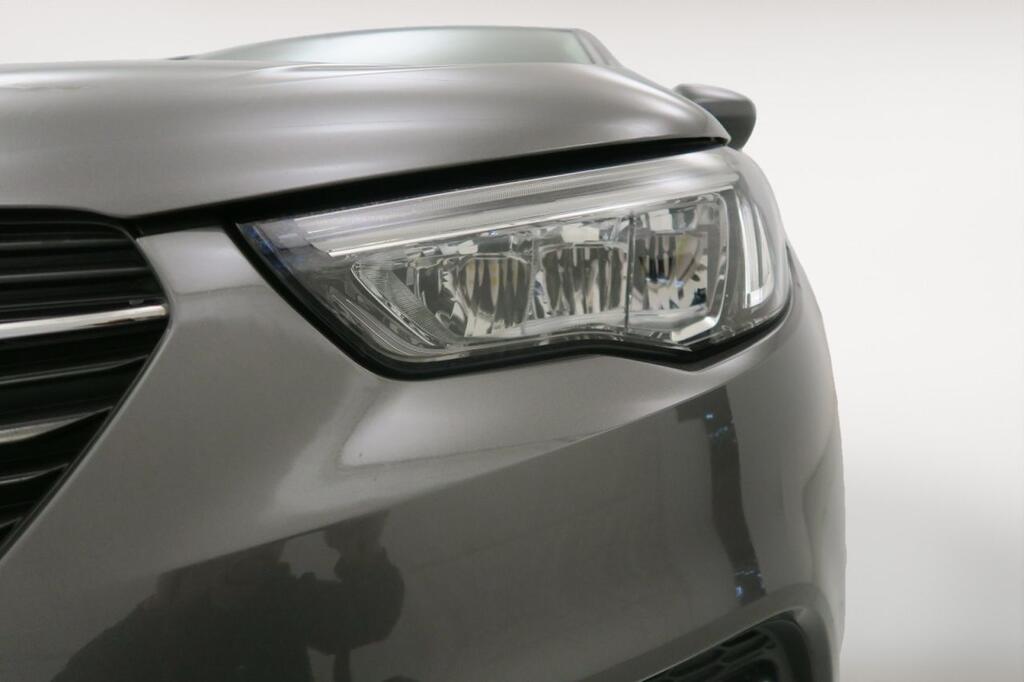 Opel Grandland X 1.2 Turbo Selective 19