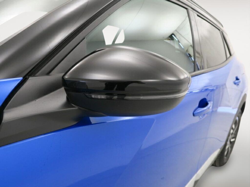 Peugeot 2008 Eléctrico GT 136 (100kW) 23