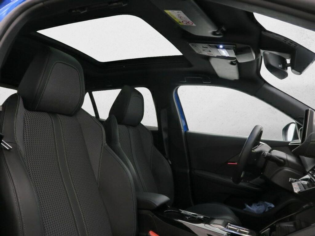 Peugeot 2008 Eléctrico GT 136 (100kW) 16