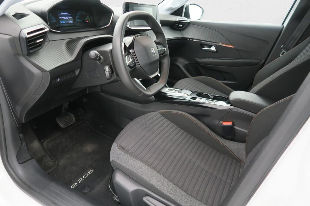 Peugeot 208 Eléctrico Active Pack 6