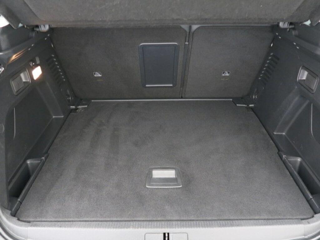 Peugeot 3008 1.2 PURETECH 96KW (130CV) ALLURE EAT8 19