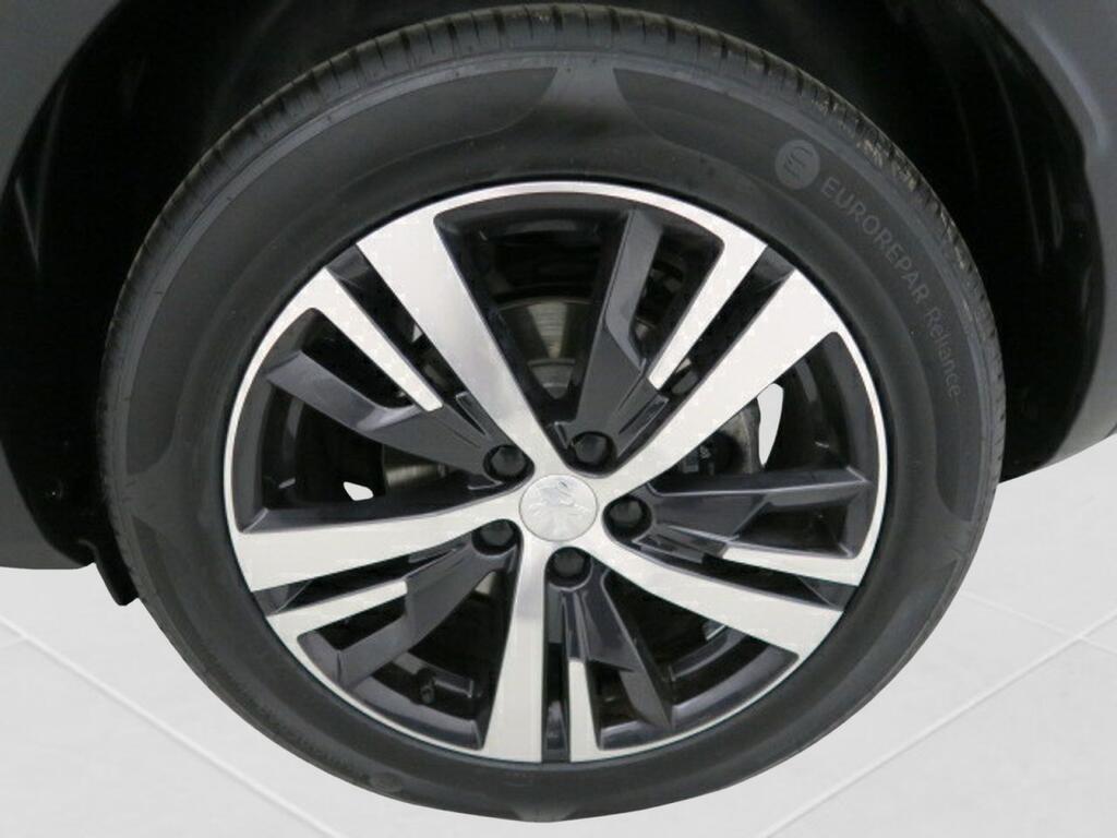 Peugeot 3008 1.2 PURETECH 96KW (130CV) ALLURE EAT8 25
