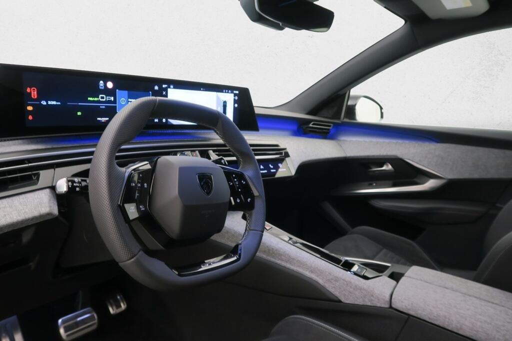 Peugeot 3008 GT Eléctrico 157kW 7