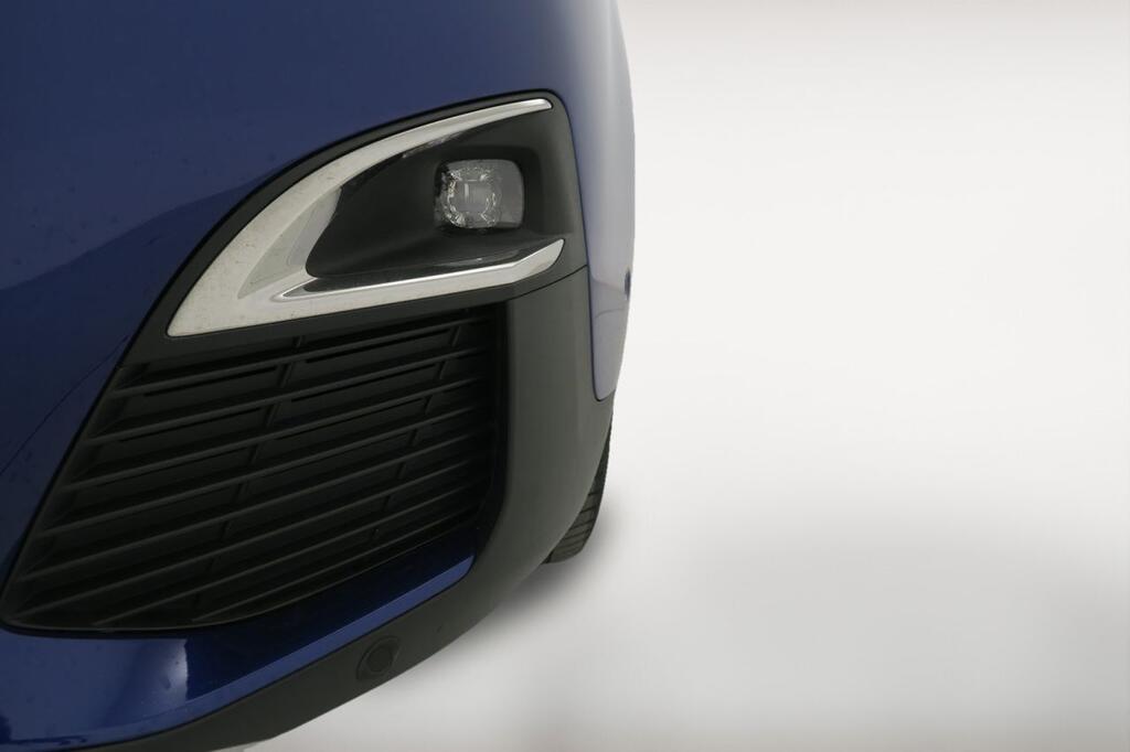 Peugeot 3008 1.2 PURETECH 96KW (130CV) GT LINE S&S 19