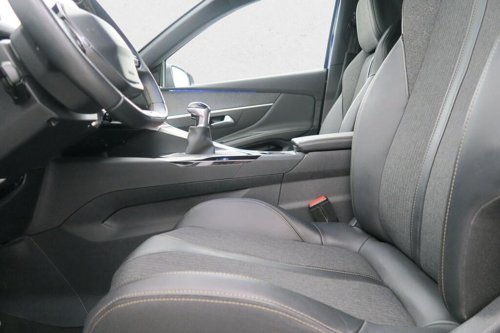 Peugeot 3008 1.2 PURETECH 96KW (130CV) GT LINE S&S 15