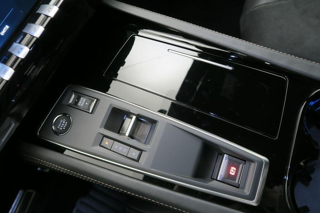 Peugeot 508 Hybrid SW GT HYBRID 225 e-EAT8 11