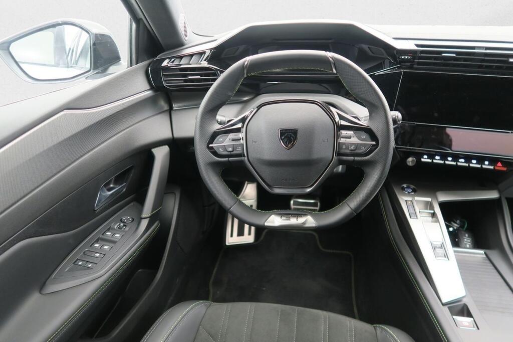 Peugeot 408 408 GT PHEV 180 e-EAT8 14