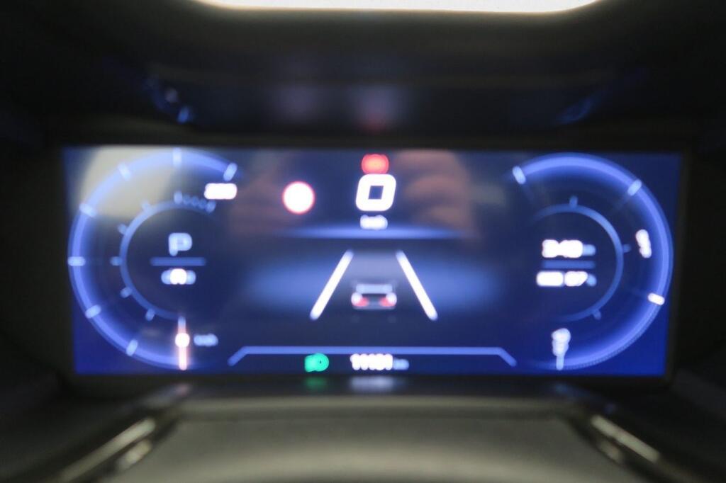 Alfa Romeo Junior Elettrica Speciale 115kW (156CV) 12