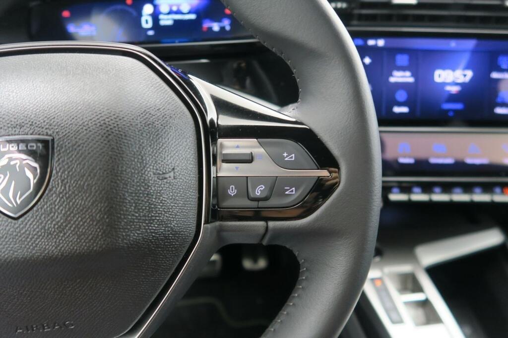 Peugeot 308 5P First Edition Eléctrico 115kW (156CV) 10