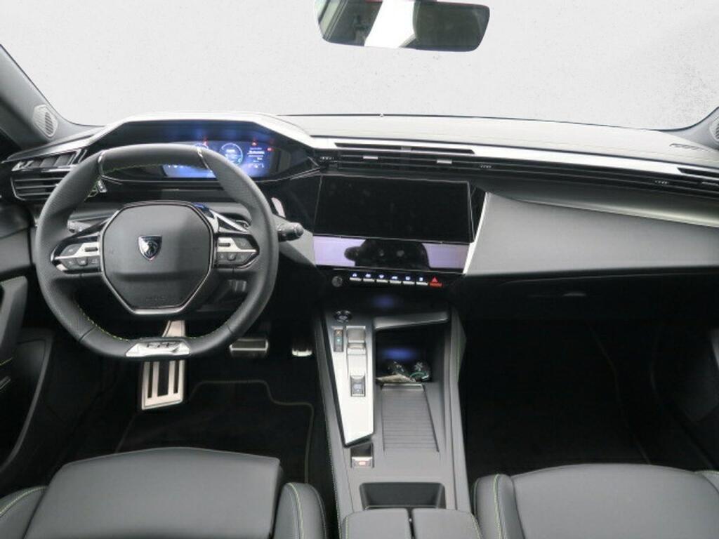 Peugeot 308 5P GT Hybrid 180 eEAT8 7