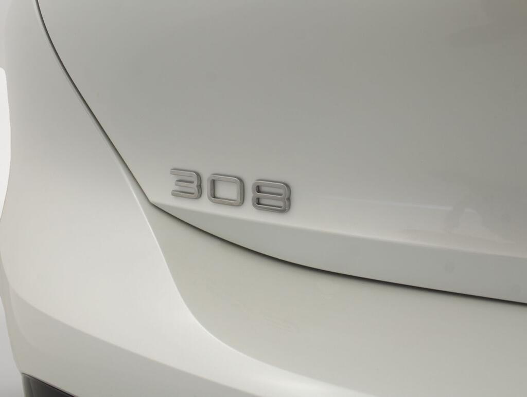 Peugeot 308 5P GT Hybrid 180 eEAT8 22