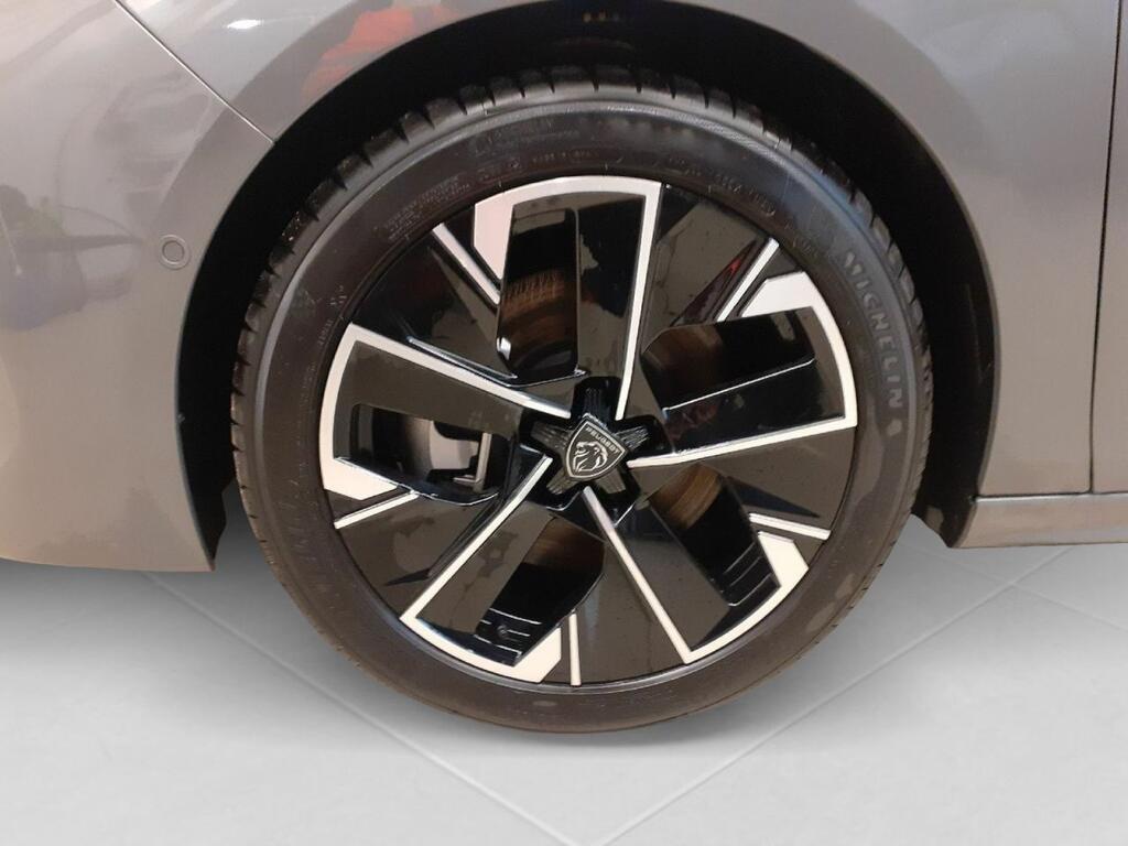 Peugeot 508 Hybrid SW GT HYBRID 225 e-EAT8 19