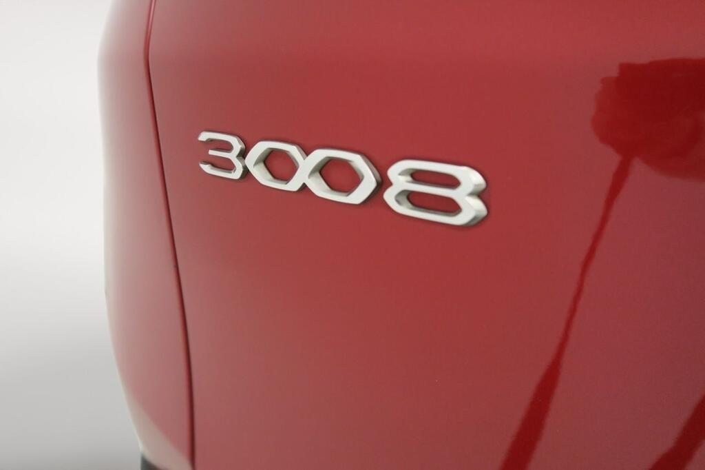 Peugeot 3008 1.2 PureTech 96KW (130CV) S&S Allure 18