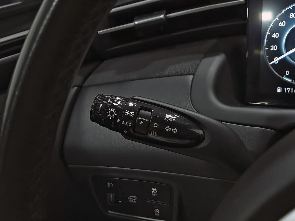 Hyundai Tucson 1.6 CRDI 100kW (136CV) 48V Tecno 2C 14