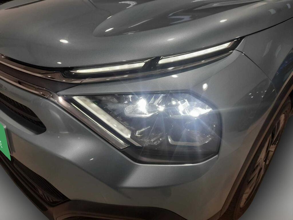 Citroën C4 PureTech 130 S&S EAT8 Plus 16