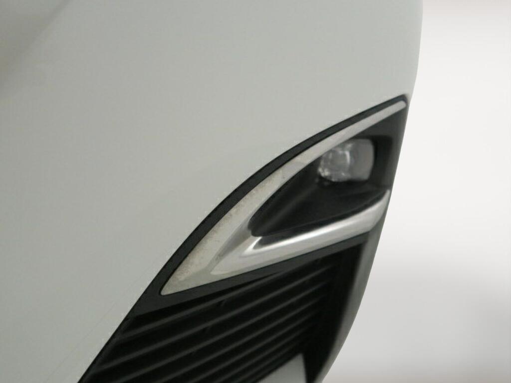 Peugeot 3008 1.2 PURETECH 96KW (130CV) GT LINE EAT8 23