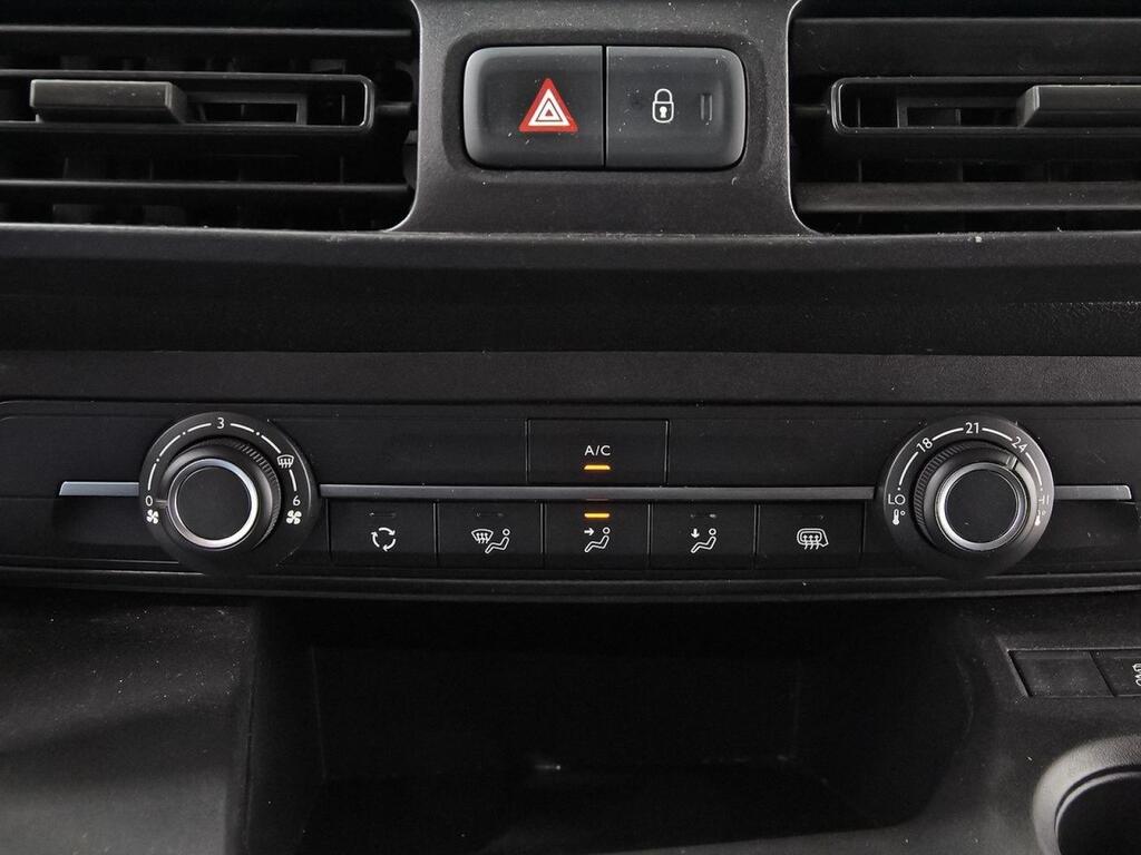 Opel Combo Cargo EXPRESS 1.5 TD 100 650KG SWB 3P 21