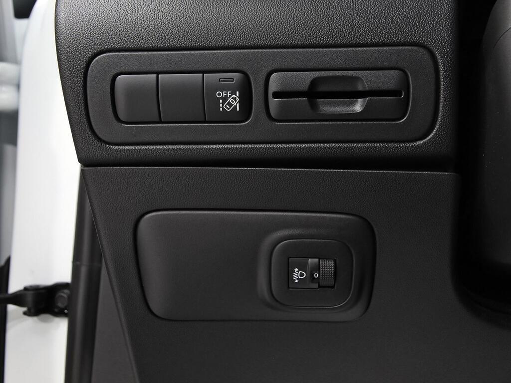 Citroën C3 Aircross PureTech 81kW (110CV) Plus 13