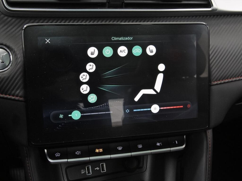 MG ZS 1.0T Luxury 32