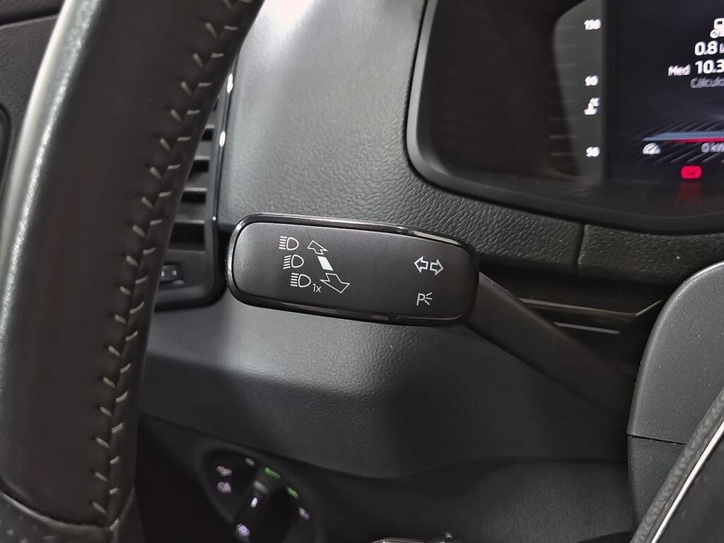 Skoda Karoq 1.5 TSI 110kW (150CV) DSG ACT Sportline 12