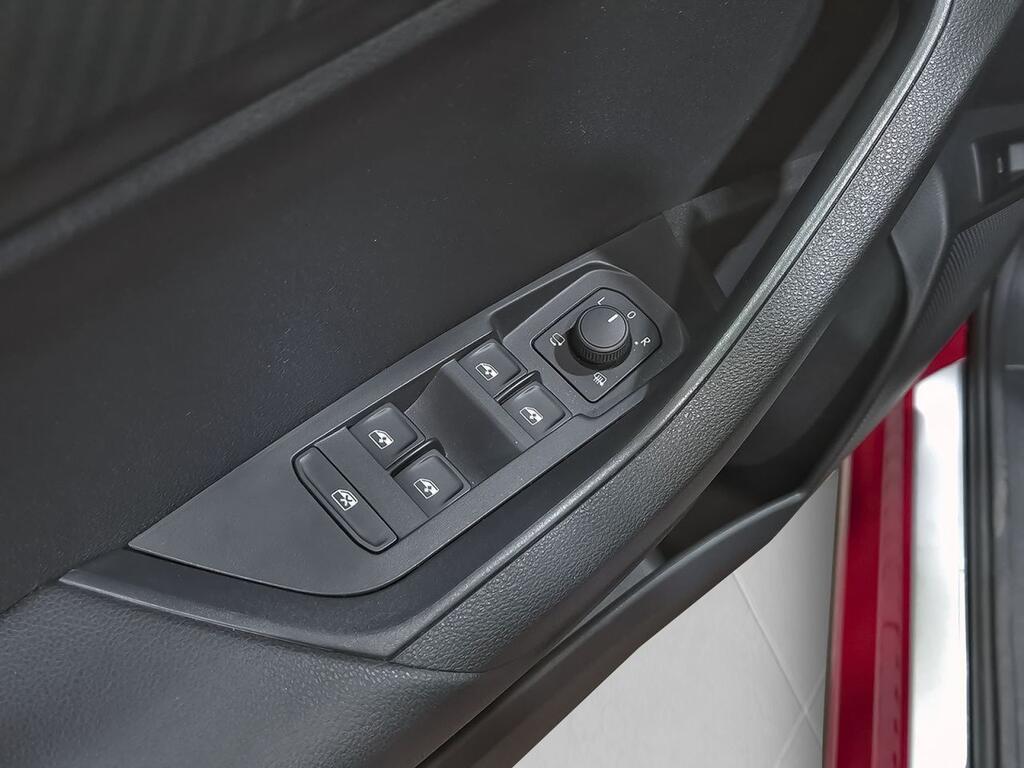 Skoda Karoq 1.5 TSI 110kW (150CV) DSG ACT Sportline 9