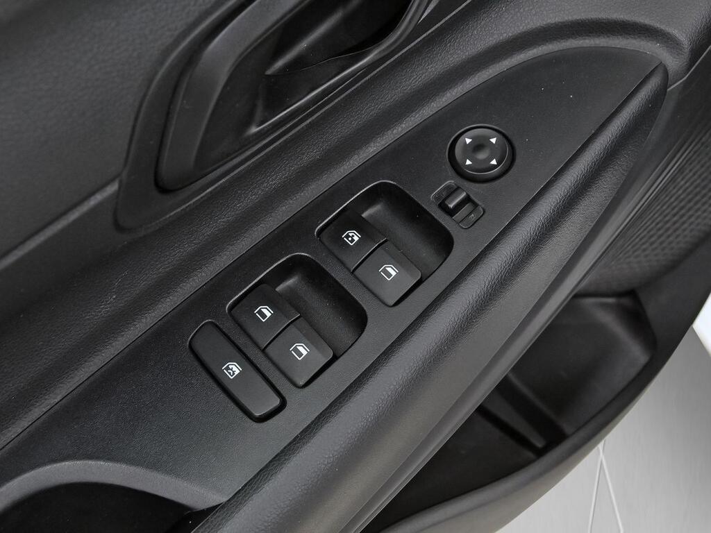 Hyundai i20 1.0 TGDI 74kW (100CV) Klass 13