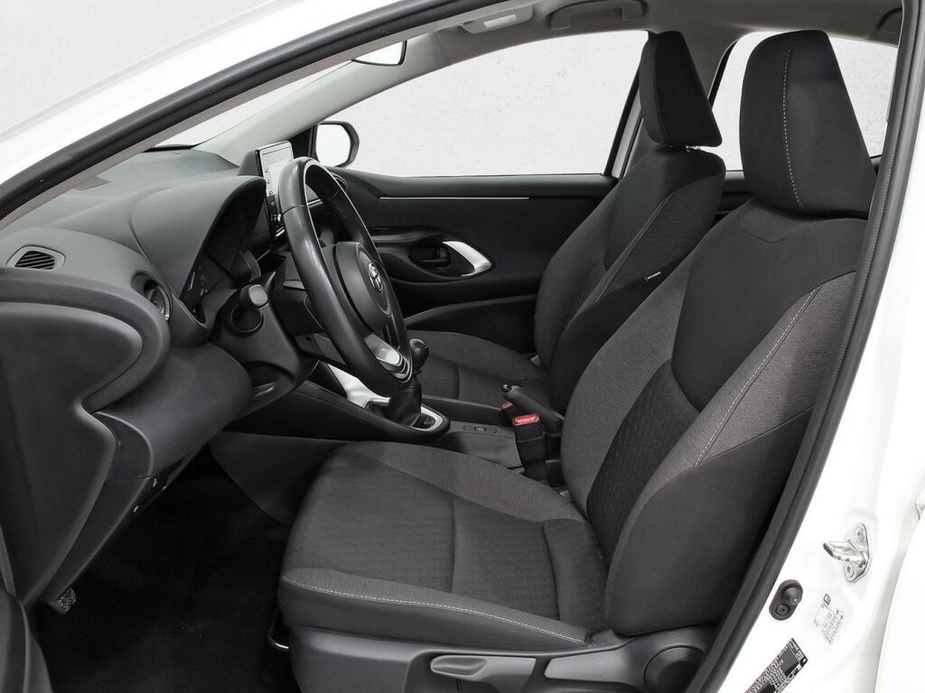 Toyota Yaris 1.5 125 S-Edition 8