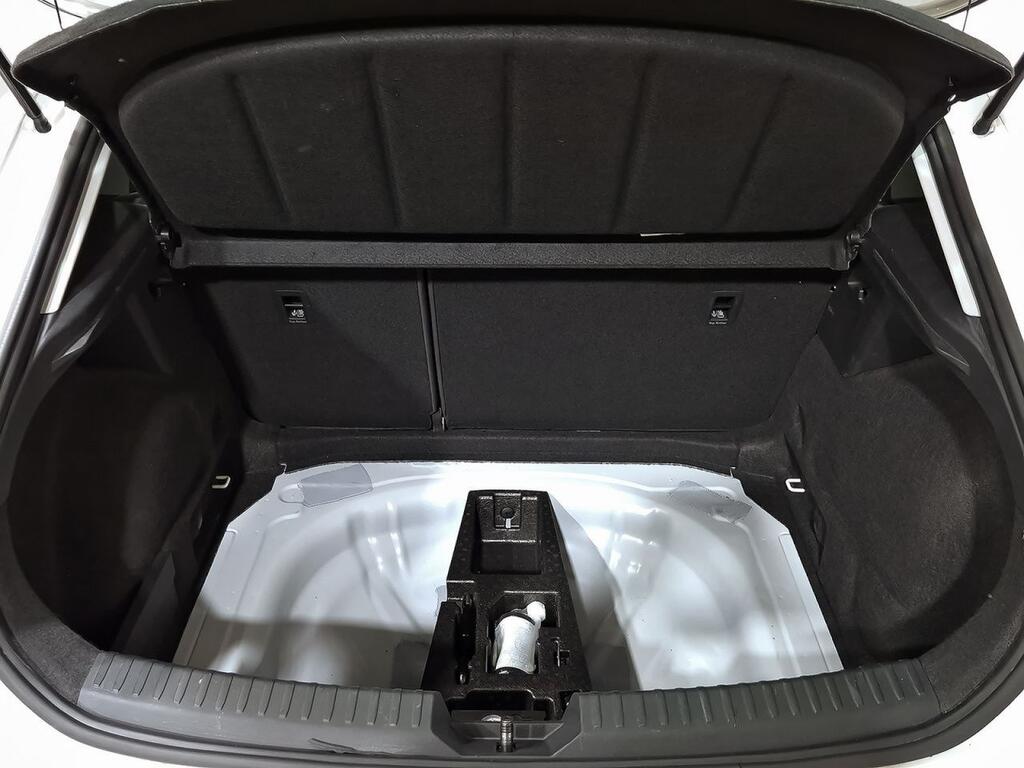 Seat Leon 2.0 TDI 110kW DSG-7 Style Go 33