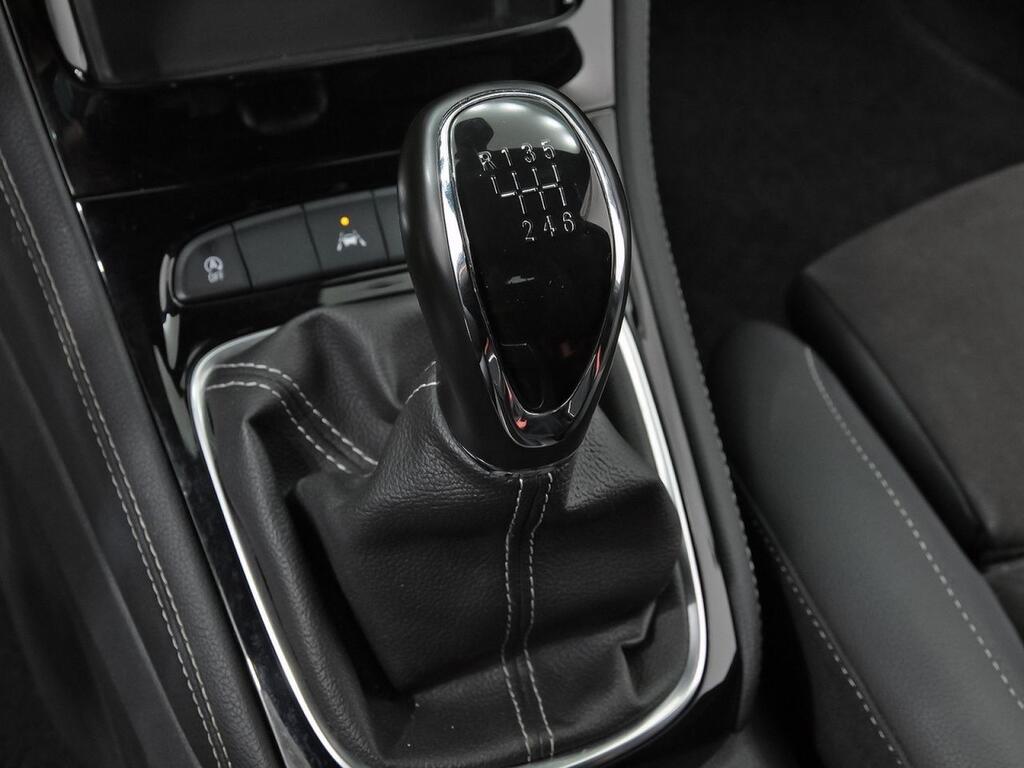 Opel Astra 1.2T SHR 107kW (145CV) Ultimate 31