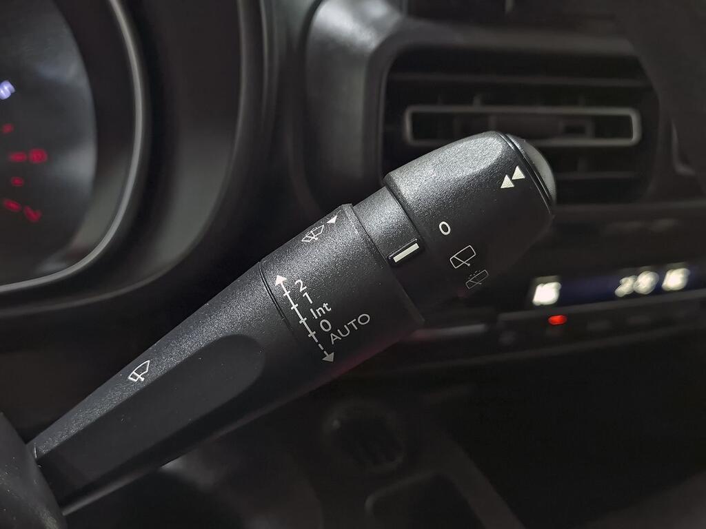 Citroën Berlingo Talla M BlueHDi 130 S&S 6v SHINE 17