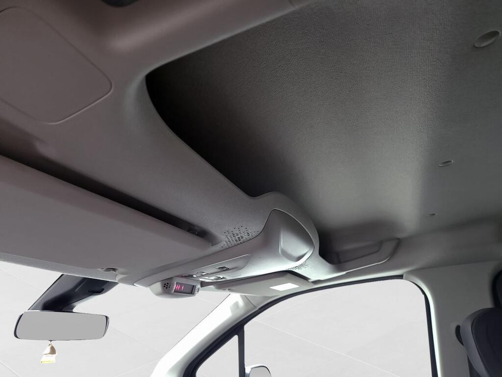 Citroën Berlingo Talla M BlueHDi 130 S&S 6v SHINE 28