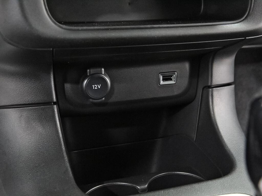 Citroën C3 PureTech 60KW (83CV) Shine 30