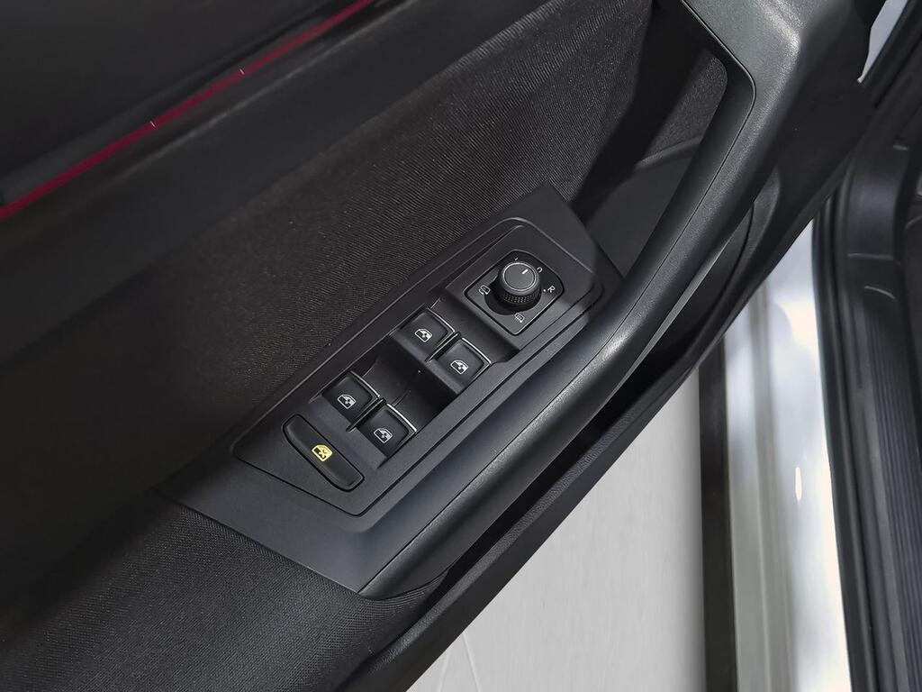 Volkswagen T-Roc Sport 1.5 TSI 110kW (150CV) DSG 12