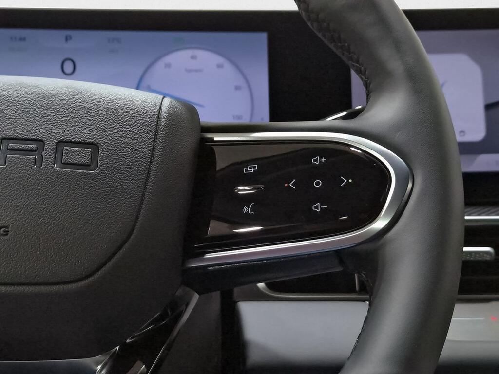 Ebro S700 1.5 TGDI PHEV Luxury E-CVT 17