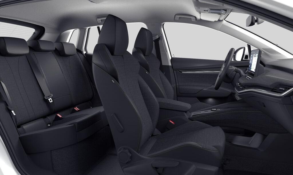Skoda Elroq 150 kW (204 CV) 63 kWh (59 kwh neta) 5