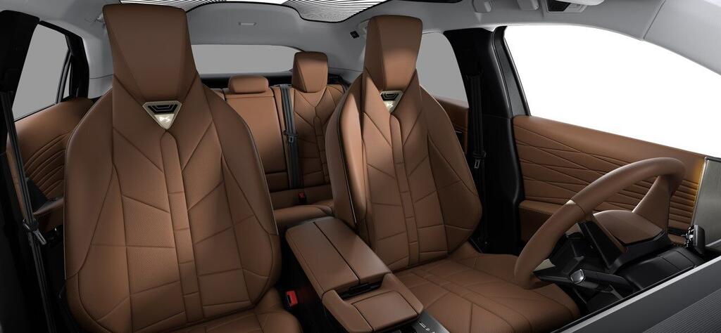 DS Nº8 Nº8 AWD Long Range ÉTOILE 8