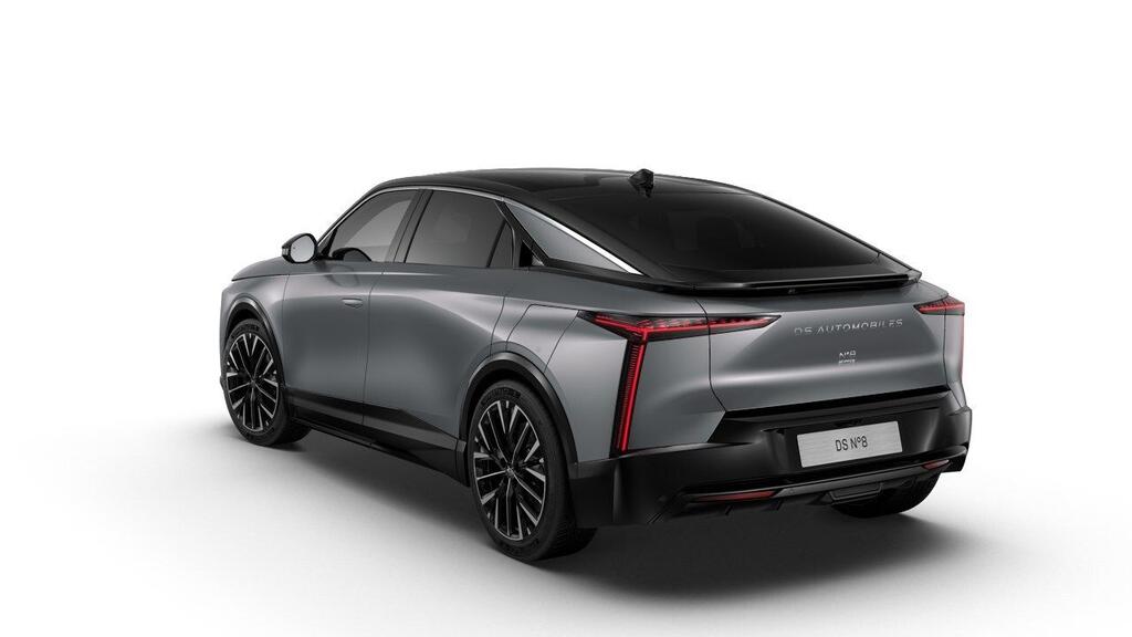 DS Nº8 Nº8 AWD Long Range ÉTOILE 3