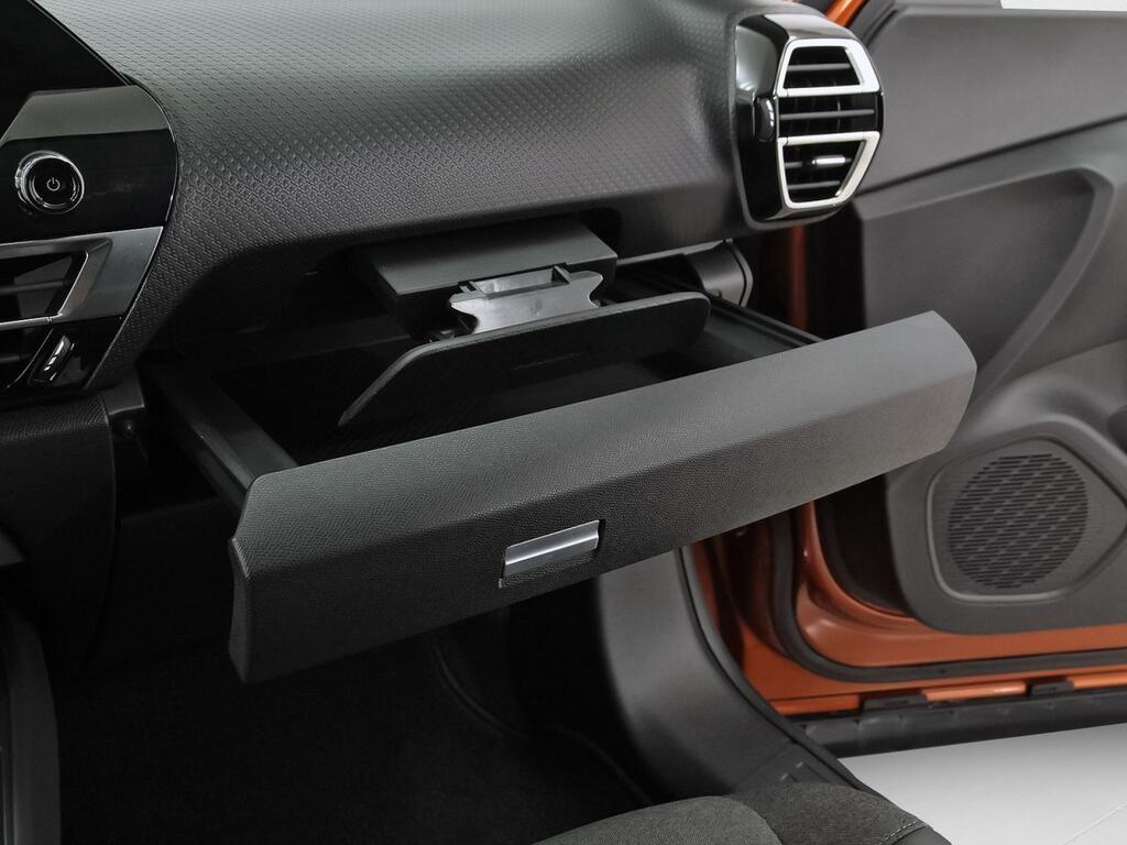 Citroën C4 PureTech 130 S&S EAT8 Shine 33