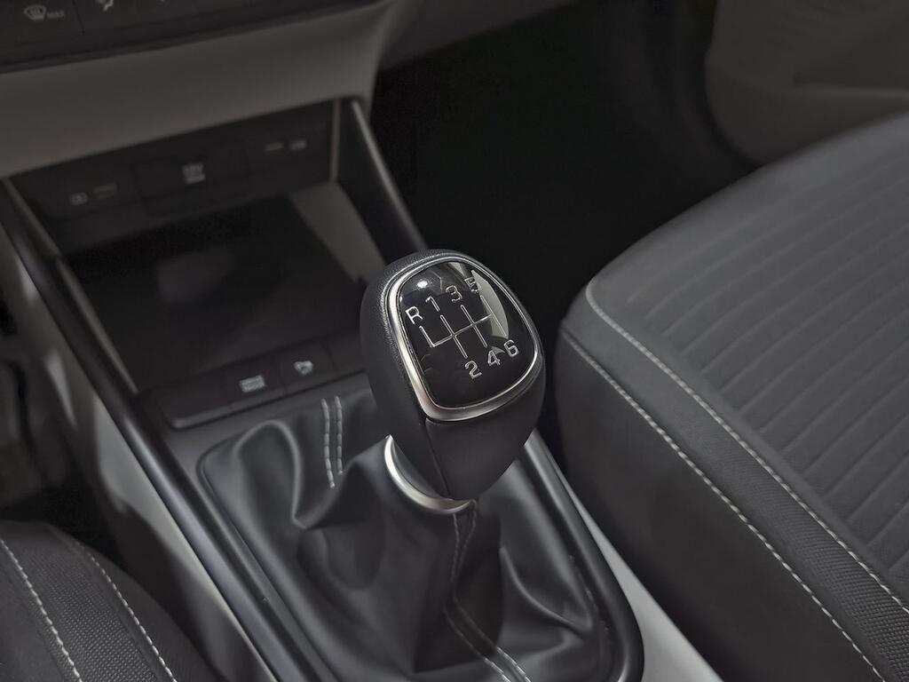 Hyundai i20 1.0 TGDI 74kW (100CV) 48V Tecno 26